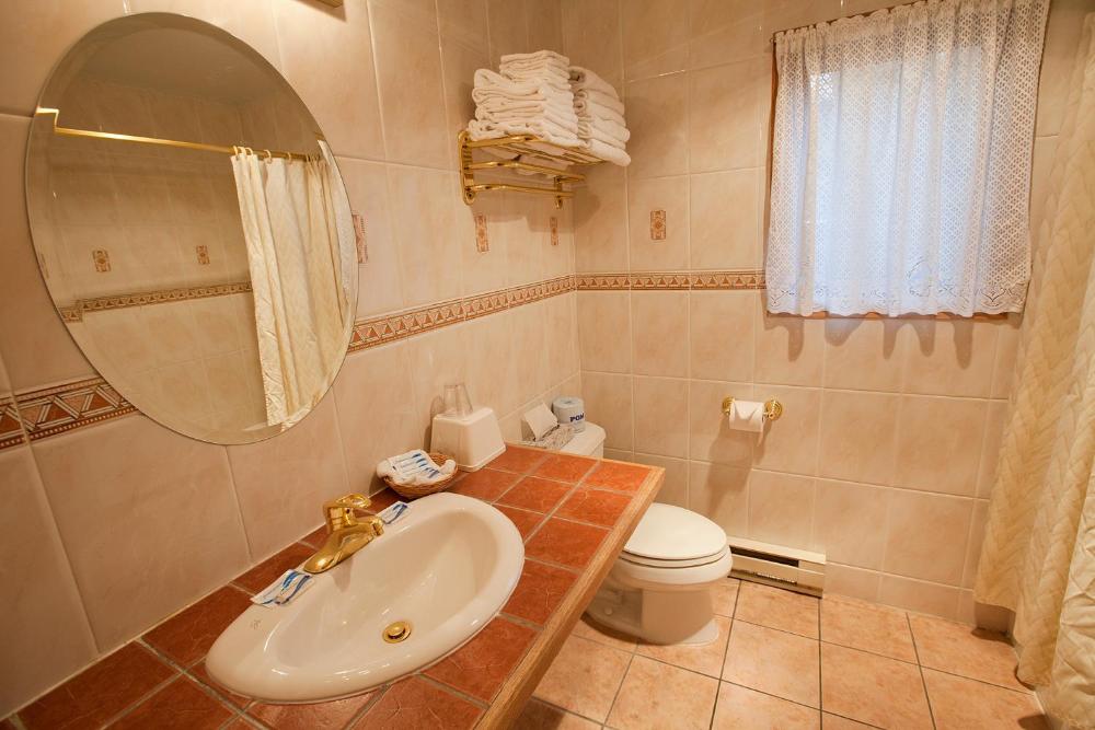 Deluxe Two-Bedroom Suite